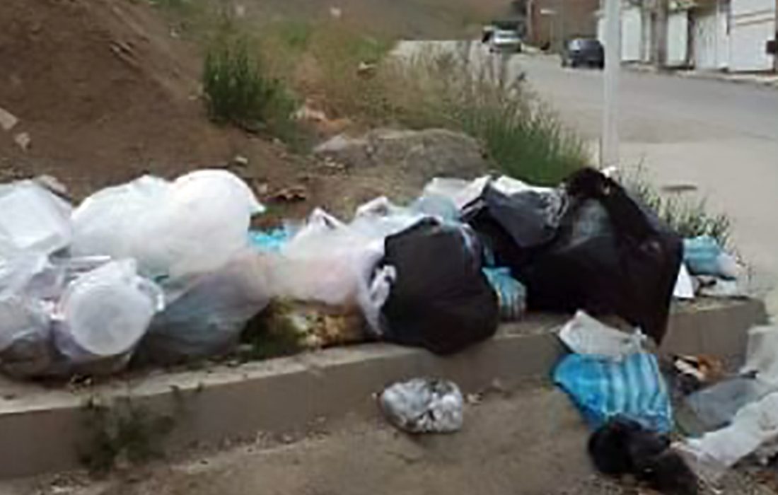 گلایه شهروندان ارومیه ای از بی نظمی در جمع آوری آشغالها