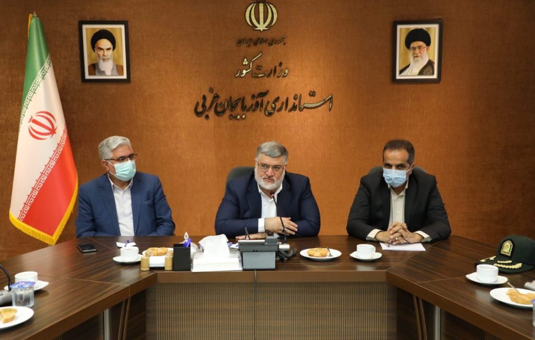 تعدد دستگاه‌های تصمیم گیر در مرزها مانعی برای توسعه است