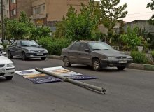 سقوط تابلو تبلیغاتی در خیابان بند ارومیه