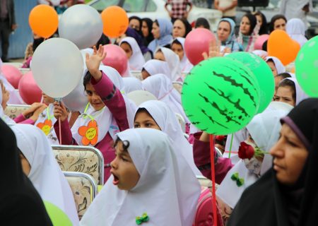 آیین استانی جشن شکوفه ها در ارومیه