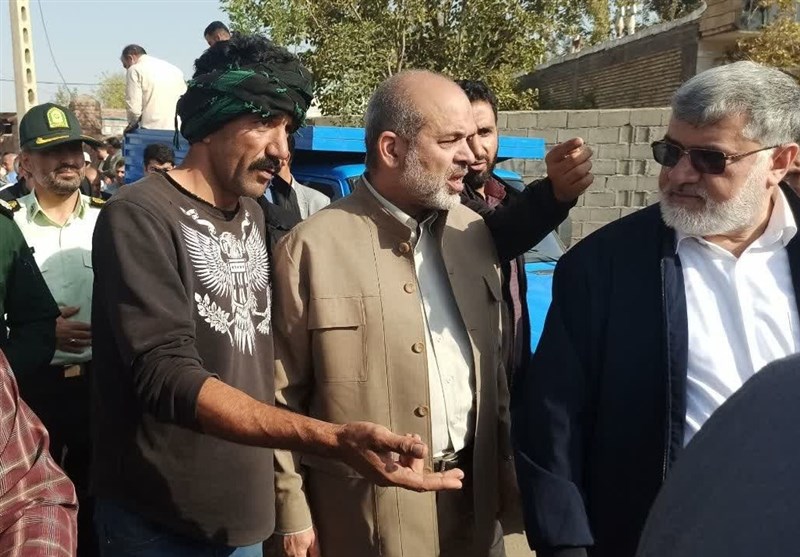 وزیر کشور: آواربرداری مناطق زلزله‌زده خوی به سرعت قابل انجام است