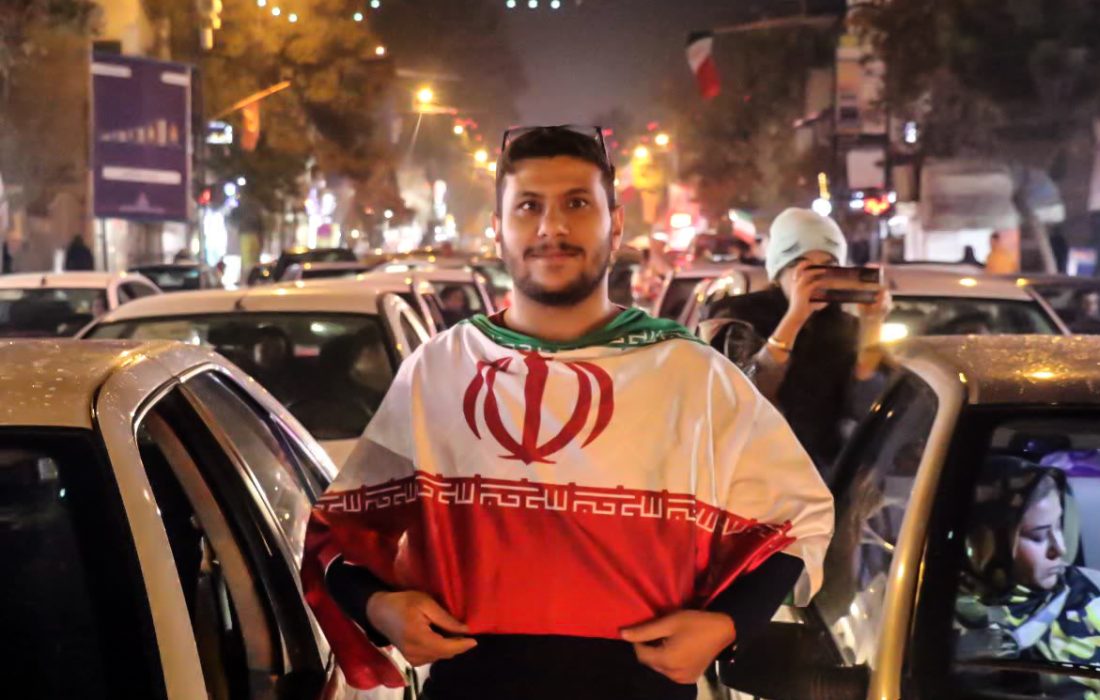شادی مردم آذربایجان‌غربی در پی پیروزی تیم ملی فوتبال