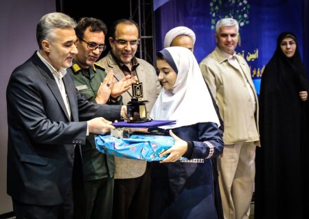 آیین تجلیل از برگزیدگان پژوهش و فناوری آذربایجان غربی