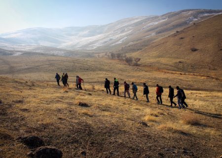 کوهپیمایی مربیان سازمان دانش آموزی آذربایجان غربی