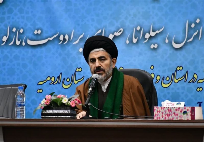 جهاد تبیین در اولویت فعالیت‌های آموزش و پرورش باشد