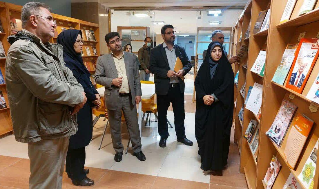  کتابخانه های عمومی نقش مهمی را در مسیر دهی درست به جامعه ایفا می کنند