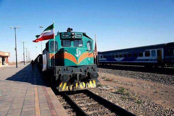 ۱۰ دستگاه واگن به ناوگان حمل و نقل ریلی آذربایجان غربی واگذار شد