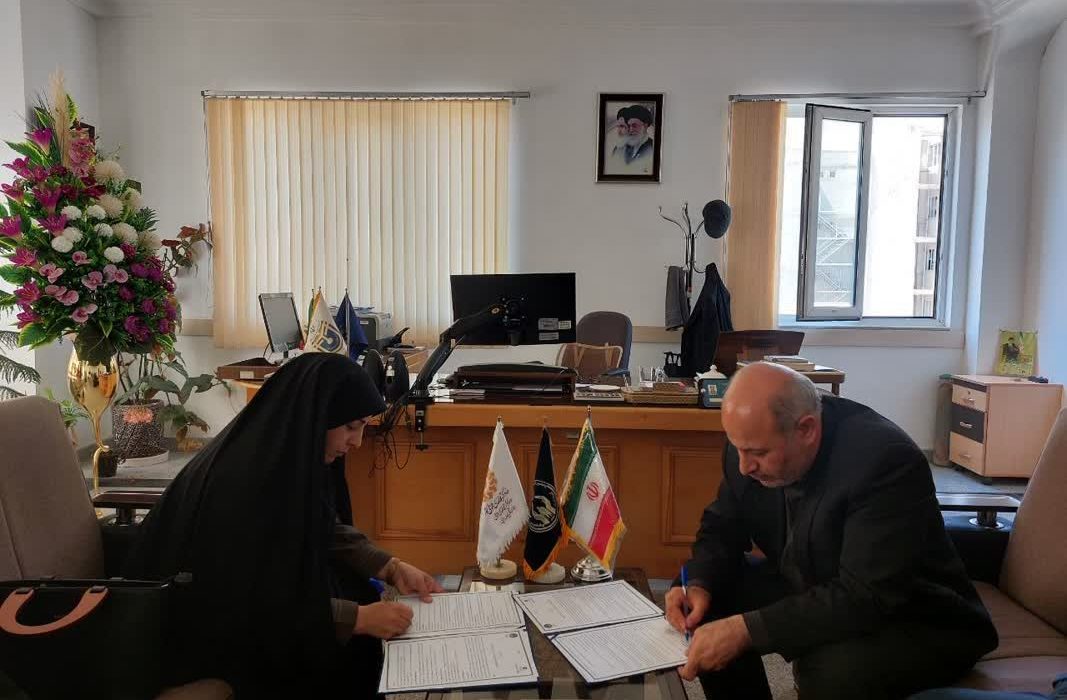 تفاهم‌نامه همکاری اداره‌کل کتابخانه‌های عمومی و کمیته امداد امام خمینی (ره) استان آذربایجان‌غربی منعقد شد