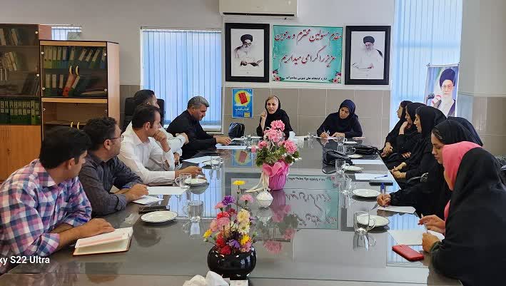 ورکشاپ یک روزه «اصول اولیه خبر نویسی و مقدمات روزنامه نگاری»