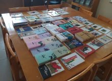 بیش از ۱۰۰ عنوان کتاب به کتابخانه عمومی خوارزمی سرچنار اهدا شد