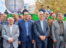 دانش‌آموزان هنوز هم در خط مقدم مبارزه با استکبار قرار دارند