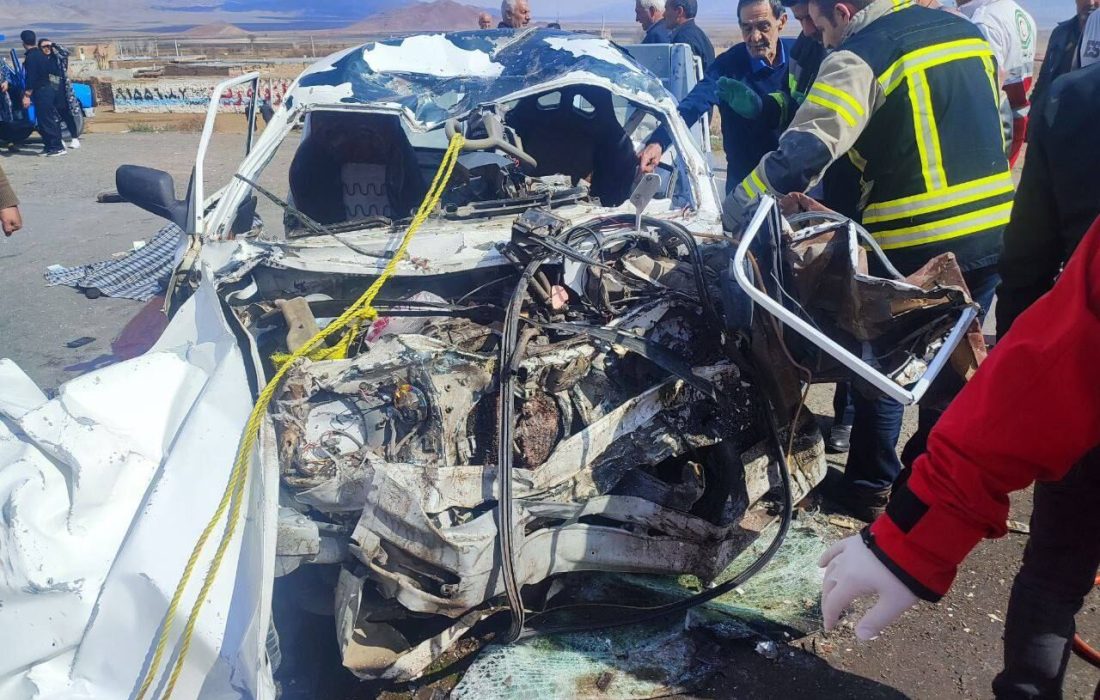 سه فوتی در تصادف ۲ وانت در جاده خوی