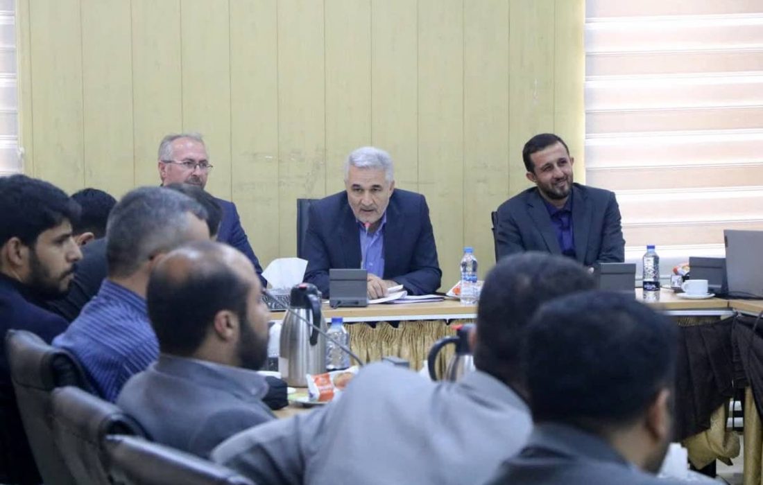 فلسفه قیام عاشورا و الگوهای آن در جامعه امروز باید تبیین شود