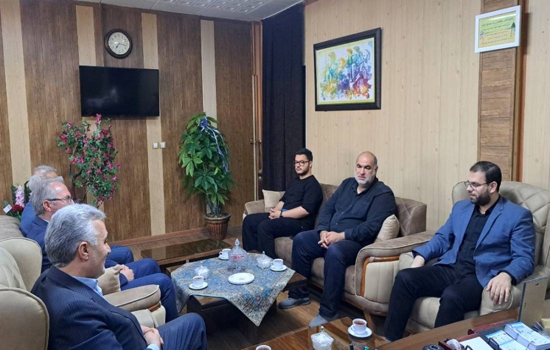 کار تشکیلاتى دانش آموزان را اجتماعى، سخنور و با مهارت بار مى‌آورد