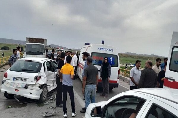 ۶ نفر بر اثر تصادف ۲ خودرو در جاده ارومیه – مهاباد مصدوم شدند