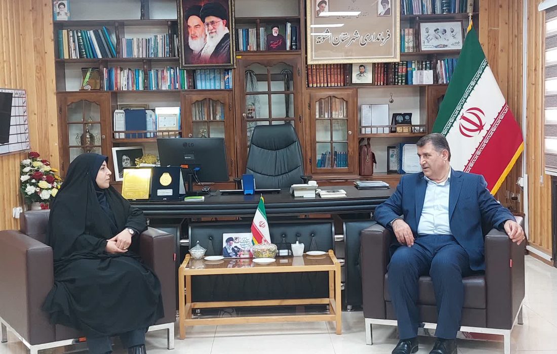 دیدار و گفتگوی مدیرکل کتابخانه‌های عمومی آذربایجان‌غربی با فرماندار شهرستان اشنویه