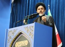 پیروزی انقلاب اسلامی به ملت ایران عزت و خودباوری واقعی داد
