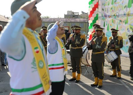آیین نمادین زنگ مهر در مدرسه چمران ارومیه