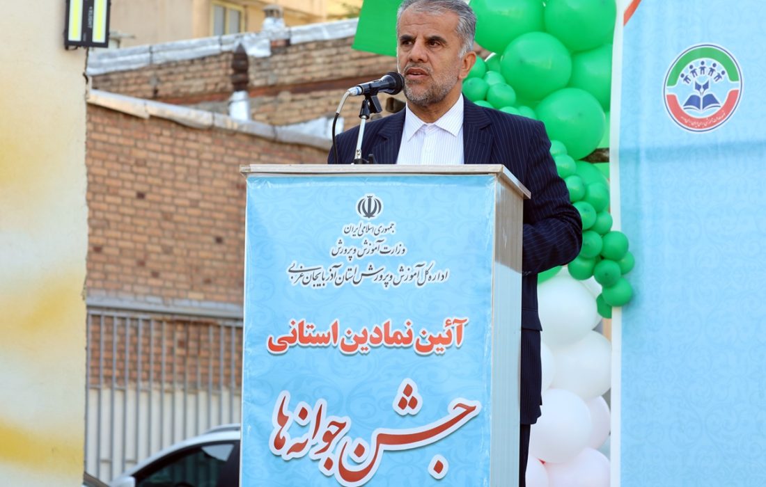 تلاش، اخلاق حرفه ای و تهذیب نفس و حفظ حجاب از نشانه های دانش آموز تراز انقلاب اسلامی است