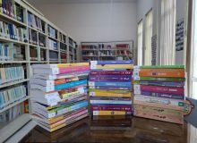 کتب کمک درسی به ارزش ۳۰۰ میلیون ریال به کتابخانه عمومی «ملت» تکاب اهدا شد