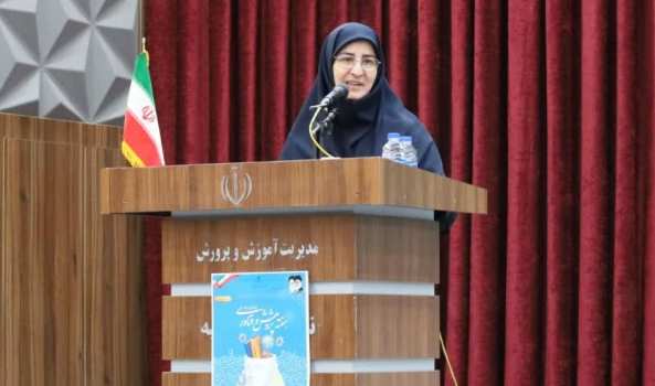 سرمایه‌گذاری بر پژوهش دانش‌آموزی و معلمان، سرمایه‌گذاری برای آینده ایران است