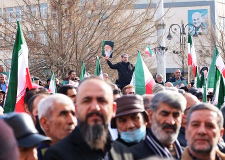 تجمع مردم ارومیه در محکومیت اغتشاشگران