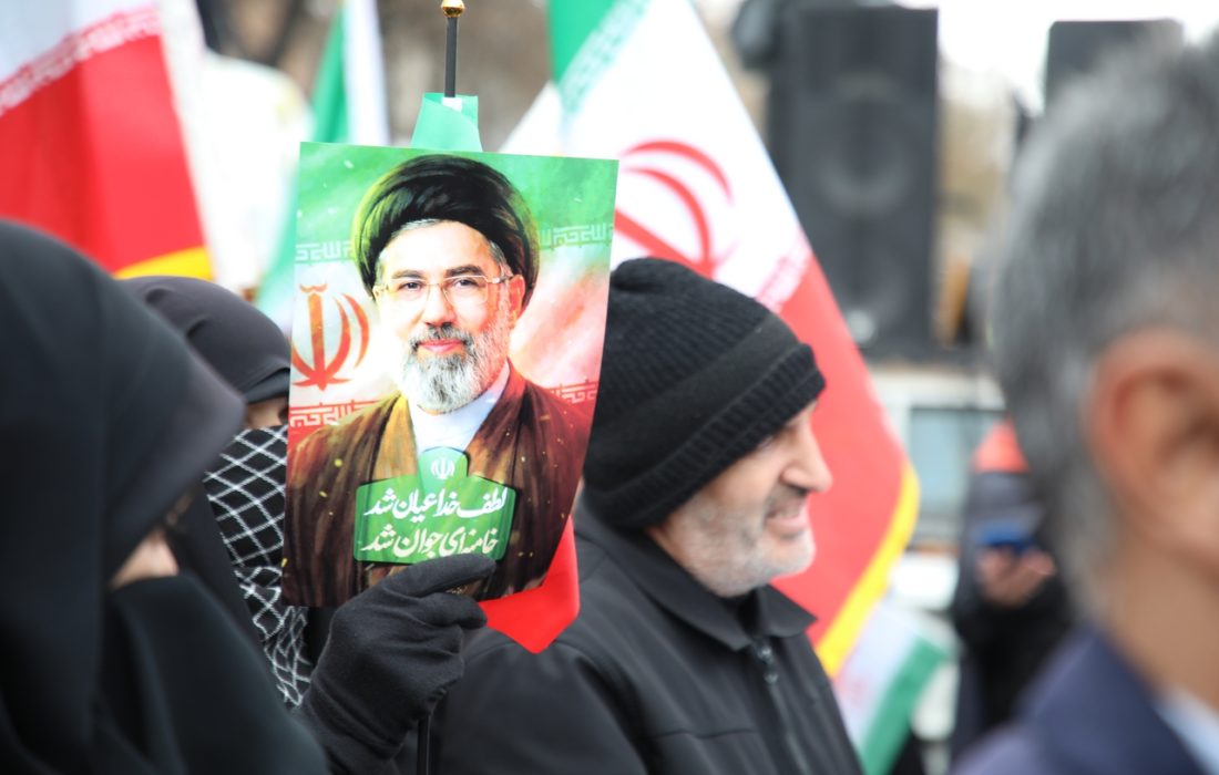 اجتماع سراسری بیعت با سومین رهبر منتخب انقلاب در ارومیه