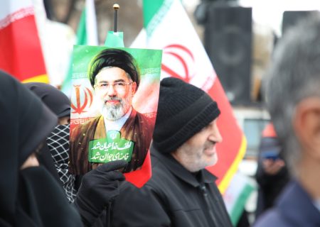 اجتماع سراسری بیعت با سومین رهبر منتخب انقلاب در ارومیه