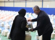 توزیع ۲۹۰۰بسته معیشتی در دهه کرامت بین خانواده زندانیان آذربایجان غربی
